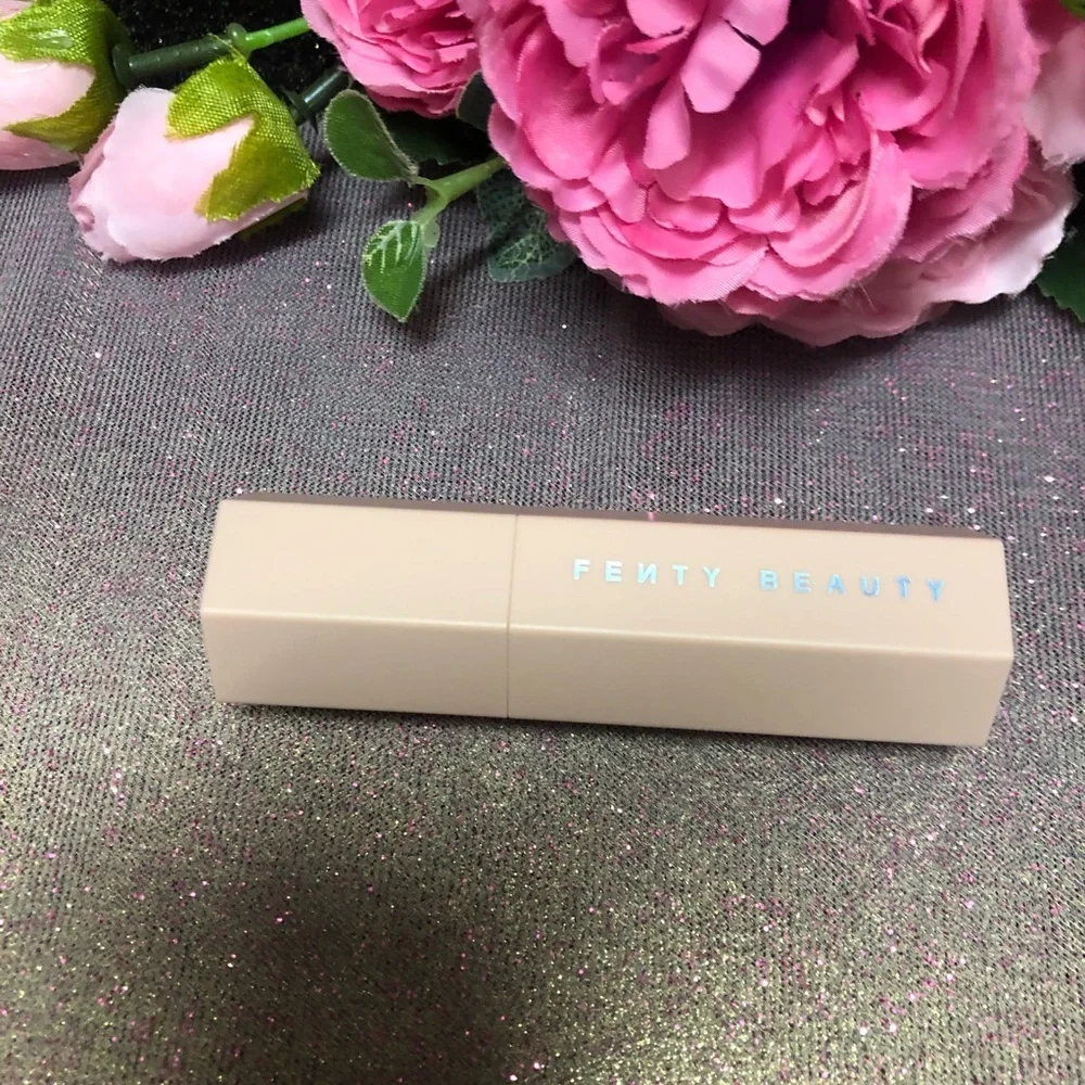 FENTY BEAUTY by Rihanna Match Stix Matte Skinstix